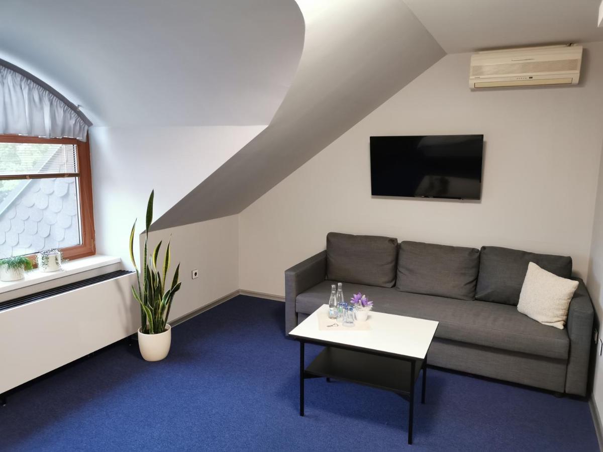 Hotel U Racka Ostrozska Nova Ves Ngoại thất bức ảnh